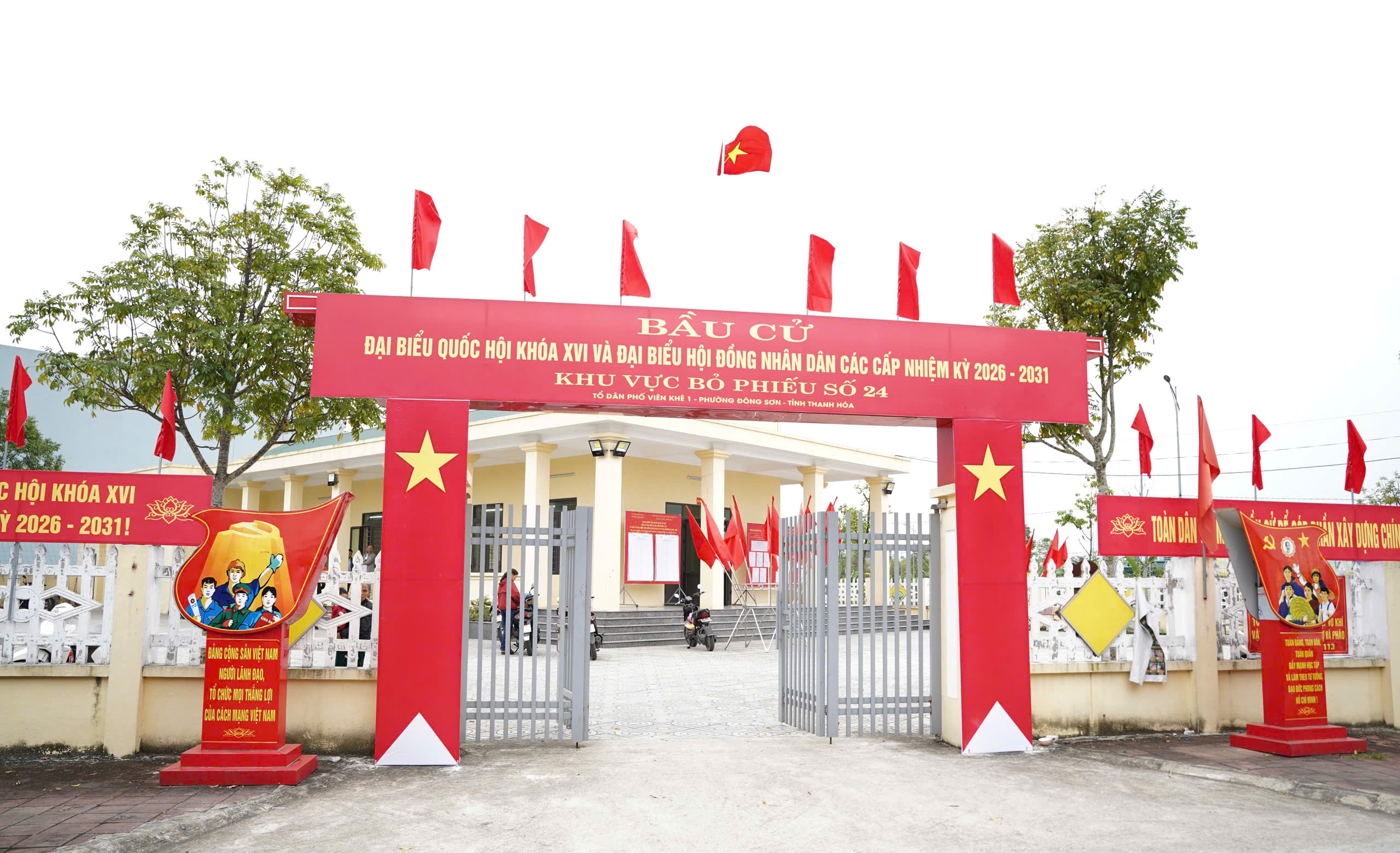 Anh-tin-bai