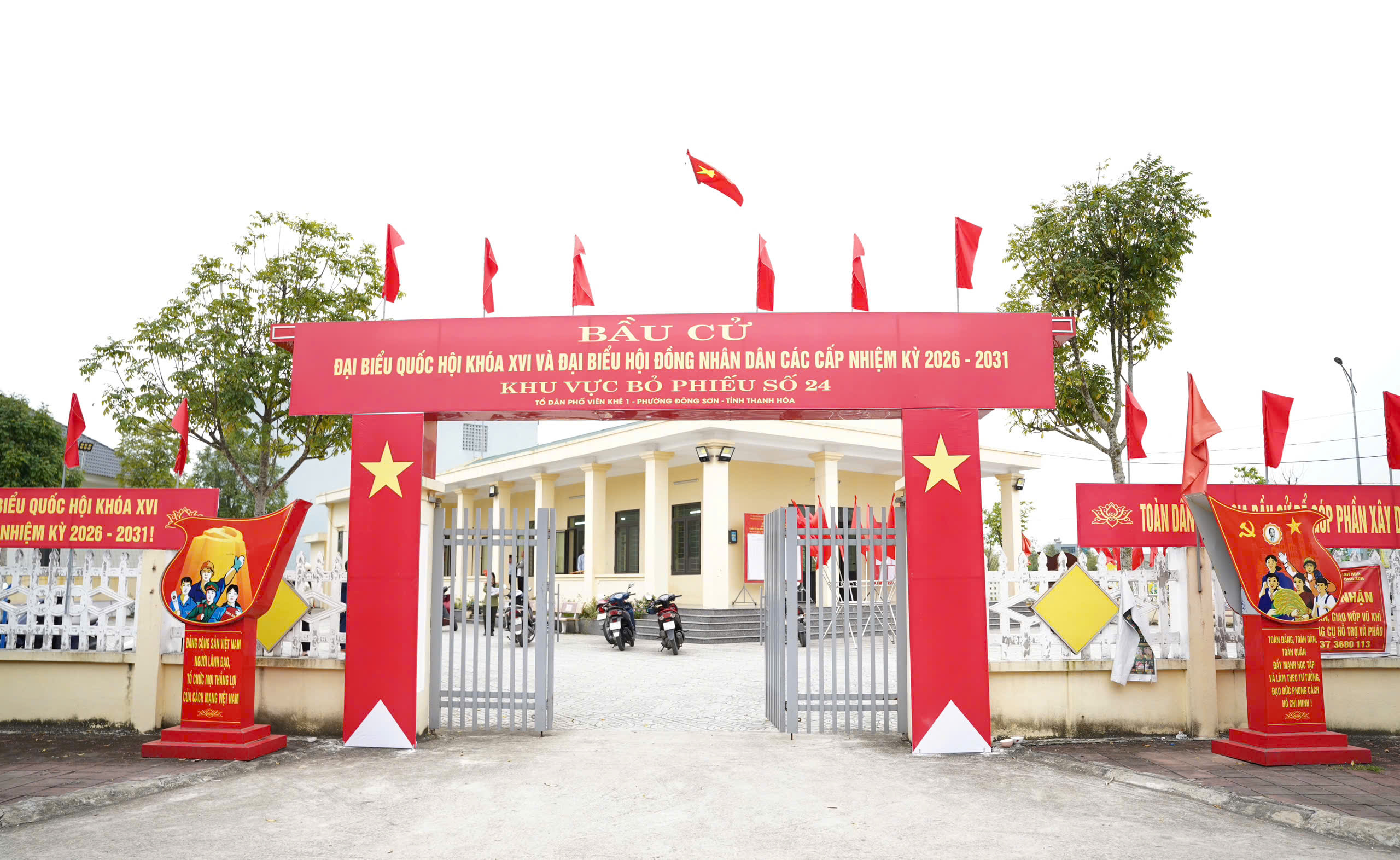 Anh-tin-bai
