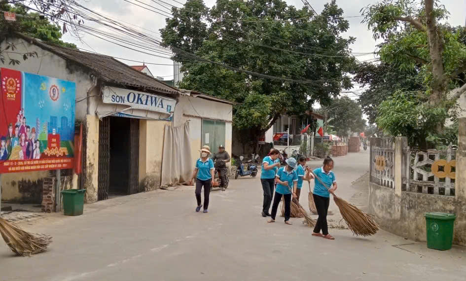 Anh-tin-bai