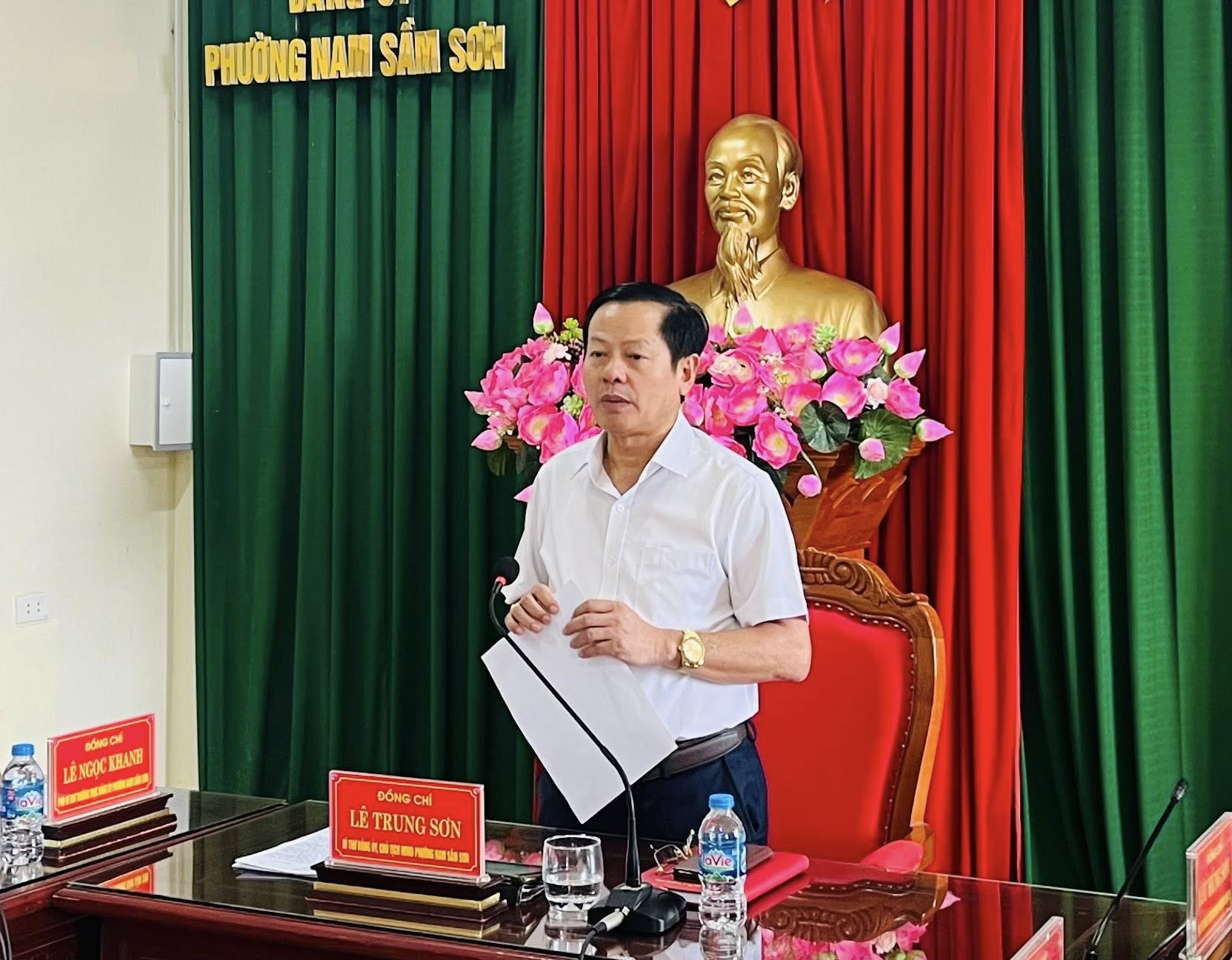 Anh-tin-bai