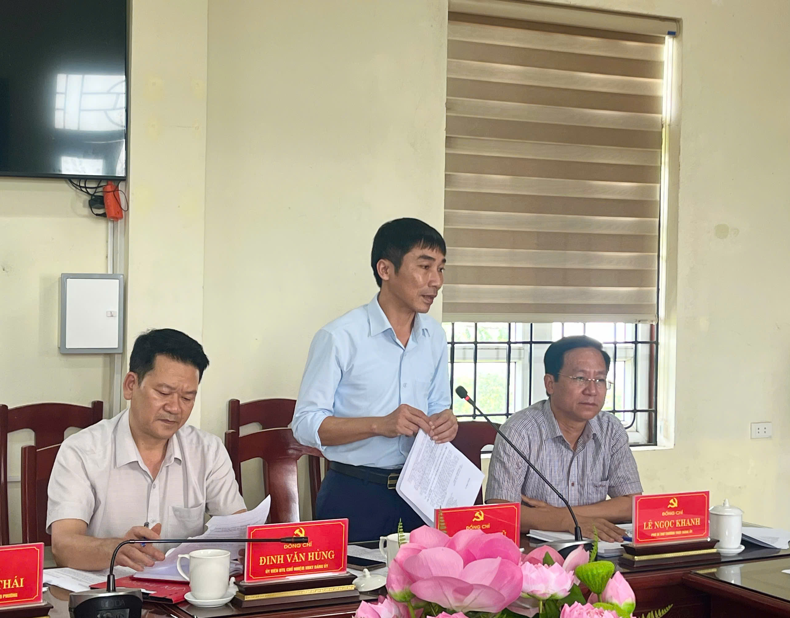 Anh-tin-bai