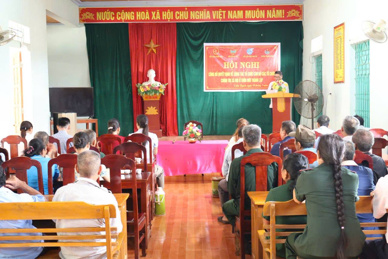 Thôn Bình Thuận kiện toàn cán bộ các tổ chức chính trị - xã hội sau sáp nhập