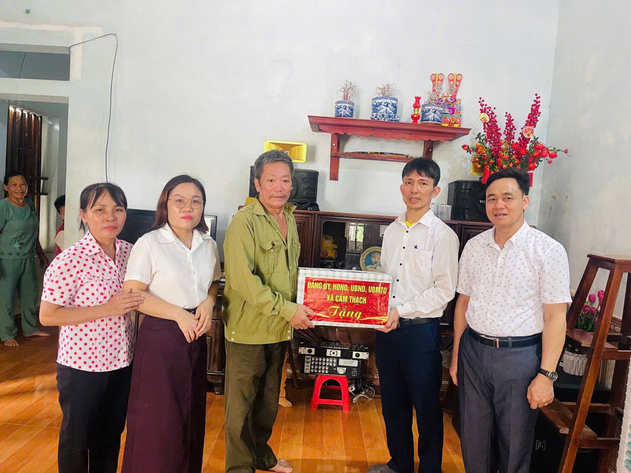 Anh-tin-bai