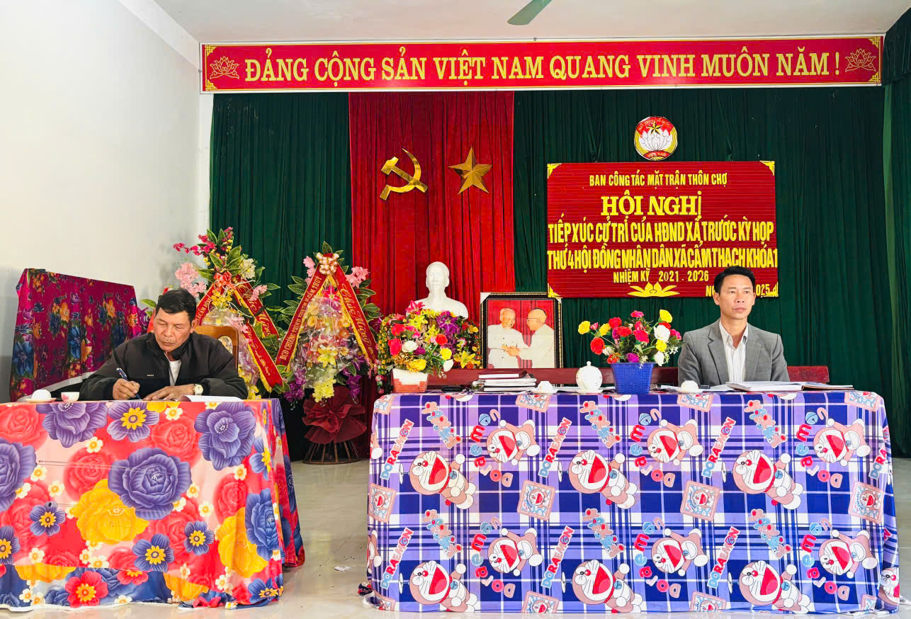 ĐẠI BIỂU HỘI ĐỒNG NHÂN DÂN XÃ CẨM THẠCH TIẾP XÚC CỬ TRI TẠI CÁC ĐIỂM