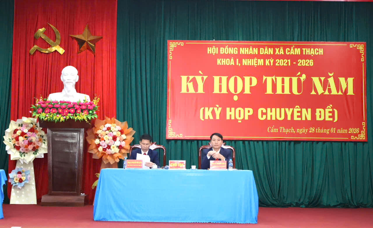 HĐND xã Cẩm Thạch khóa I, nhiệm kỳ 2021-2026 tổ chức Kỳ họp thứ 5 (kỳ họp chuyên đề)