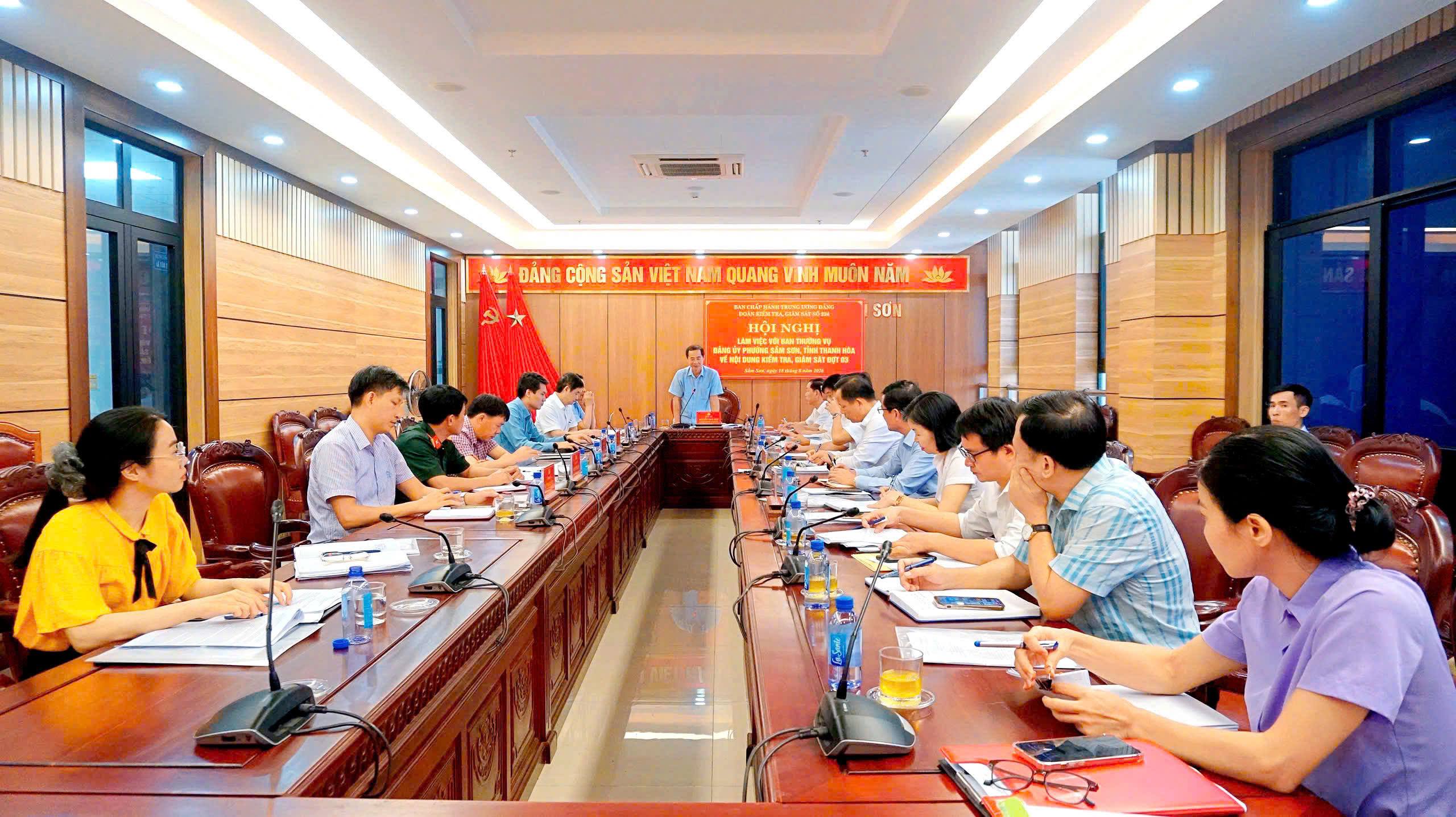 Đoàn kiểm tra số 224 của Bộ Chính trị làm việc với Ban Thường vụ Đảng ủy phường Sầm Sơn về công tác cán bộ