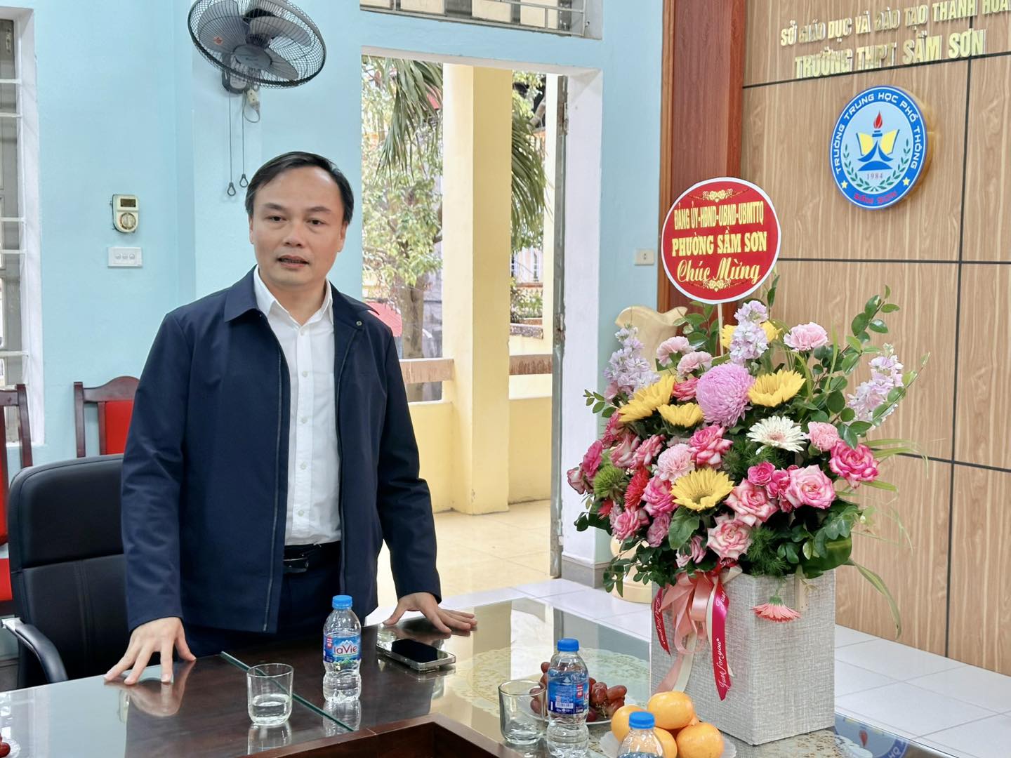 Anh-tin-bai