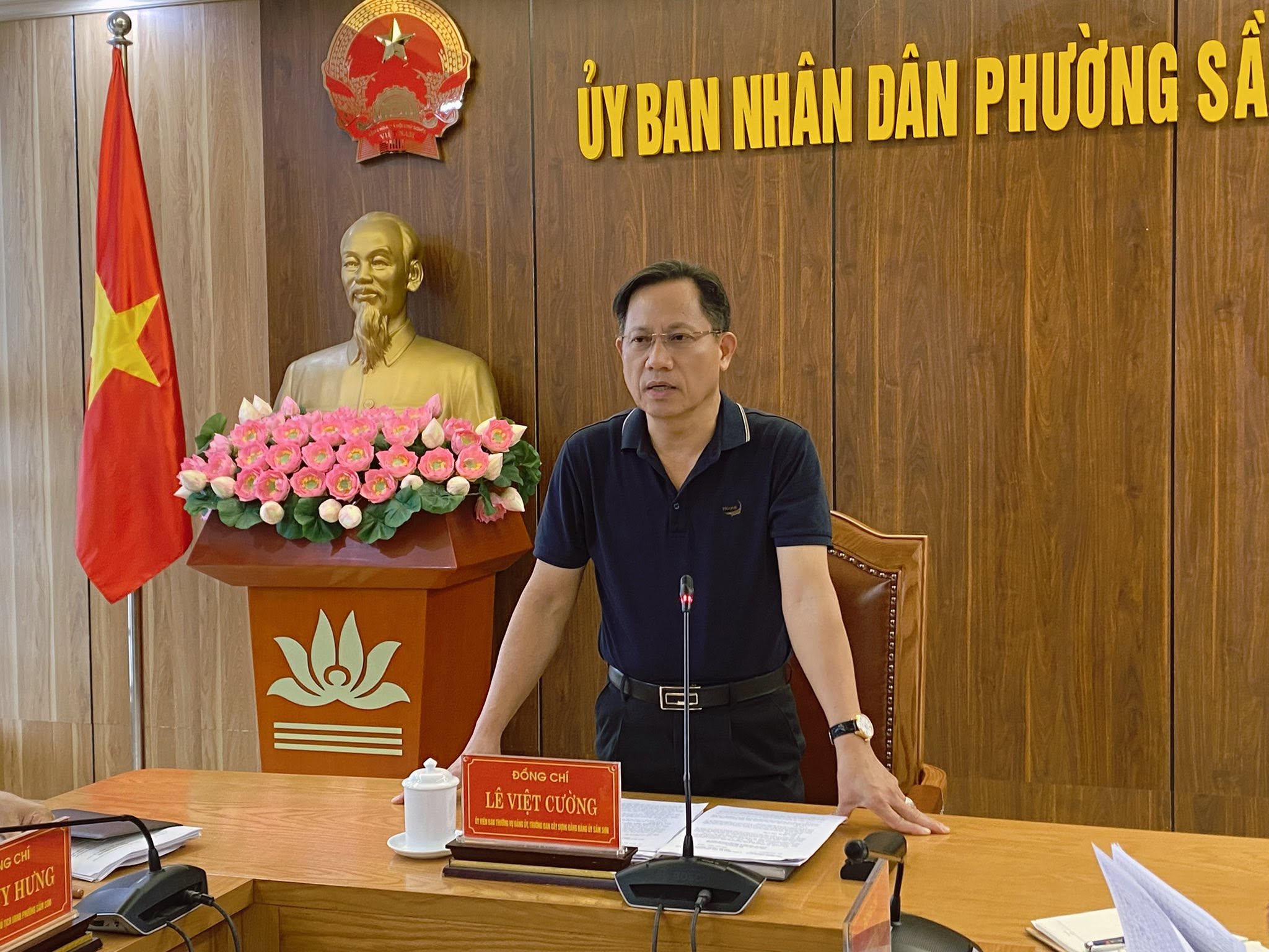 Anh-tin-bai