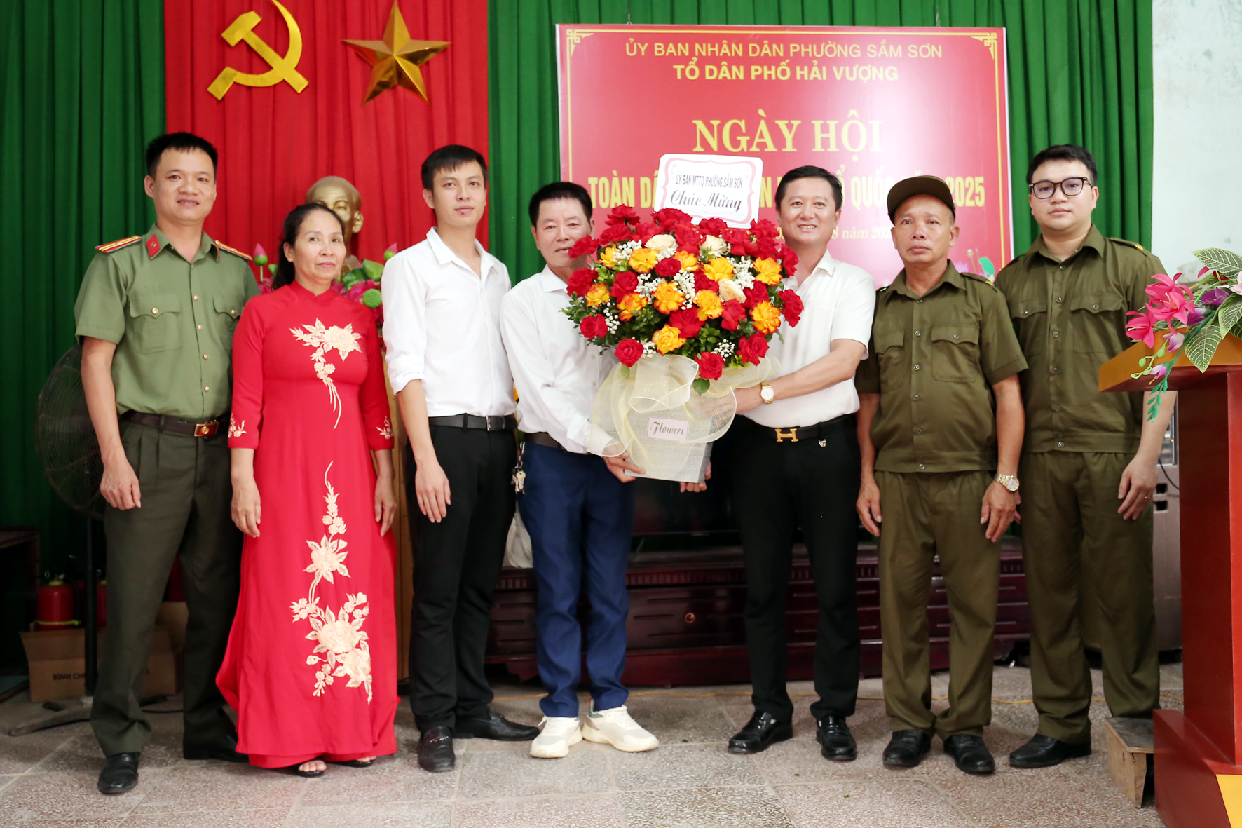 Anh-tin-bai