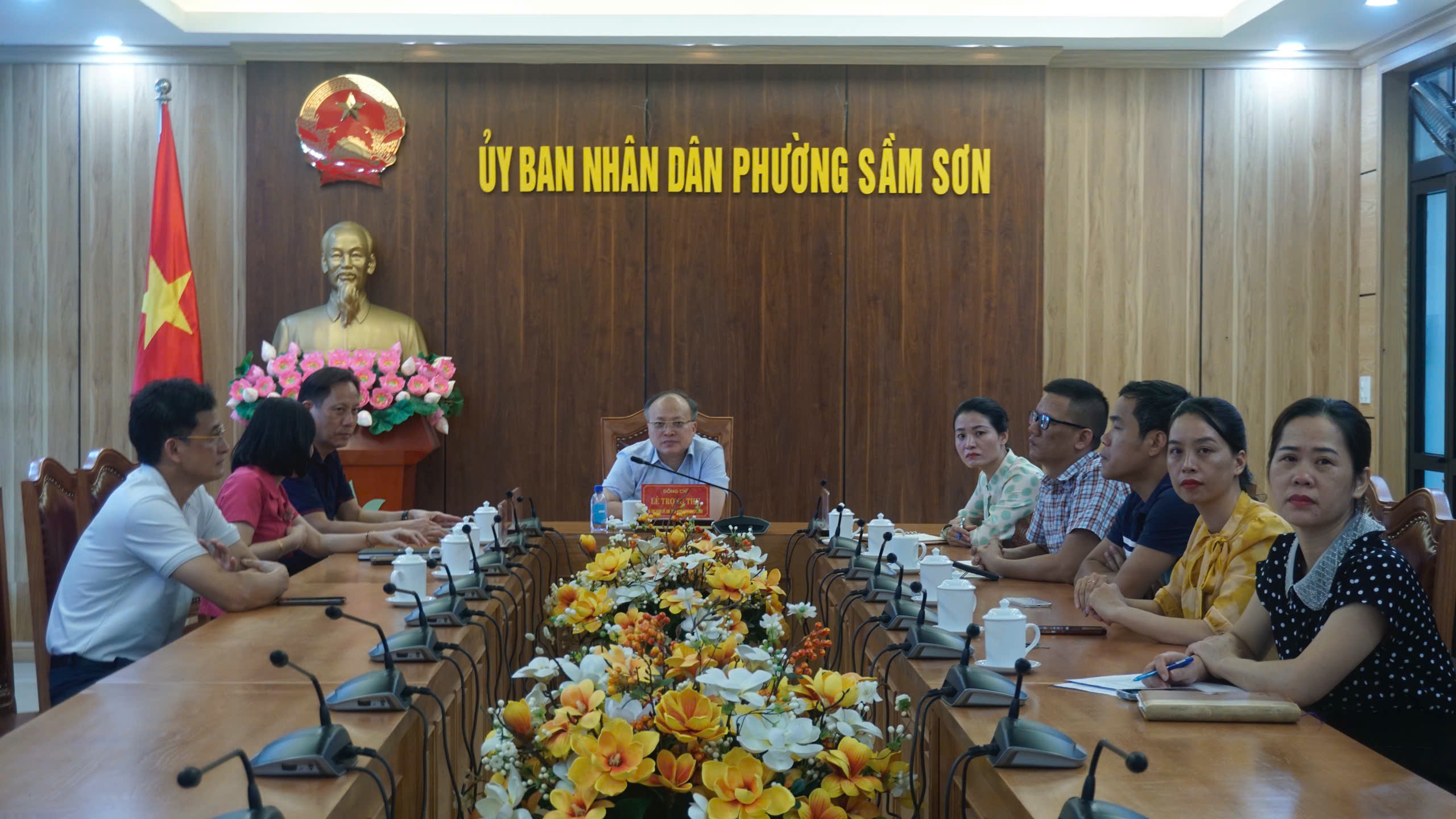 Anh-tin-bai