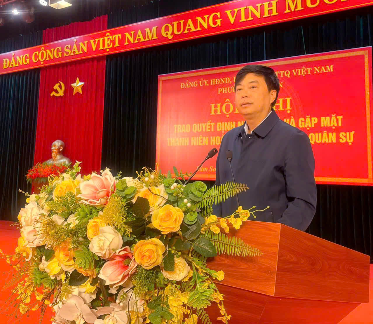 Anh-tin-bai