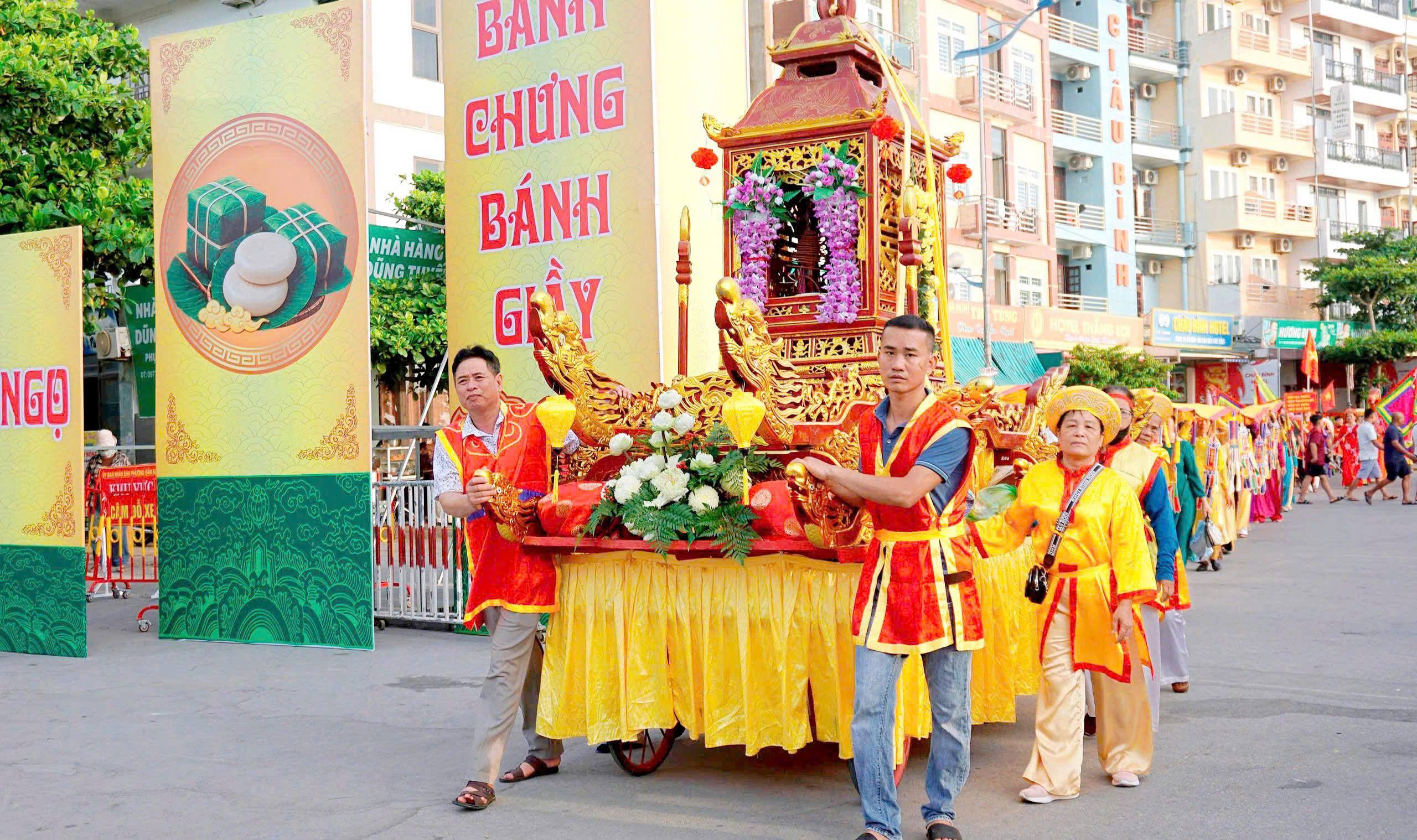 Anh-tin-bai