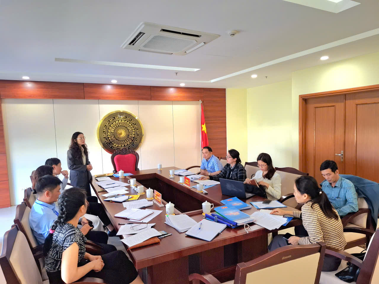 Đoàn kiểm tra liên ngành về ATTP tỉnh làm việc và  kiểm tra thực tế tại phường Hạc Thành