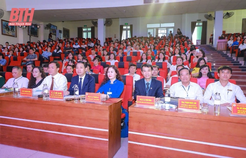 Hội thảo khoa học Quốc gia: “Phát triển khoa học công nghệ, đổi mới sáng tạo và chuyển đổi số trong các trường đào tạo Văn hóa – Nghệ thuật”