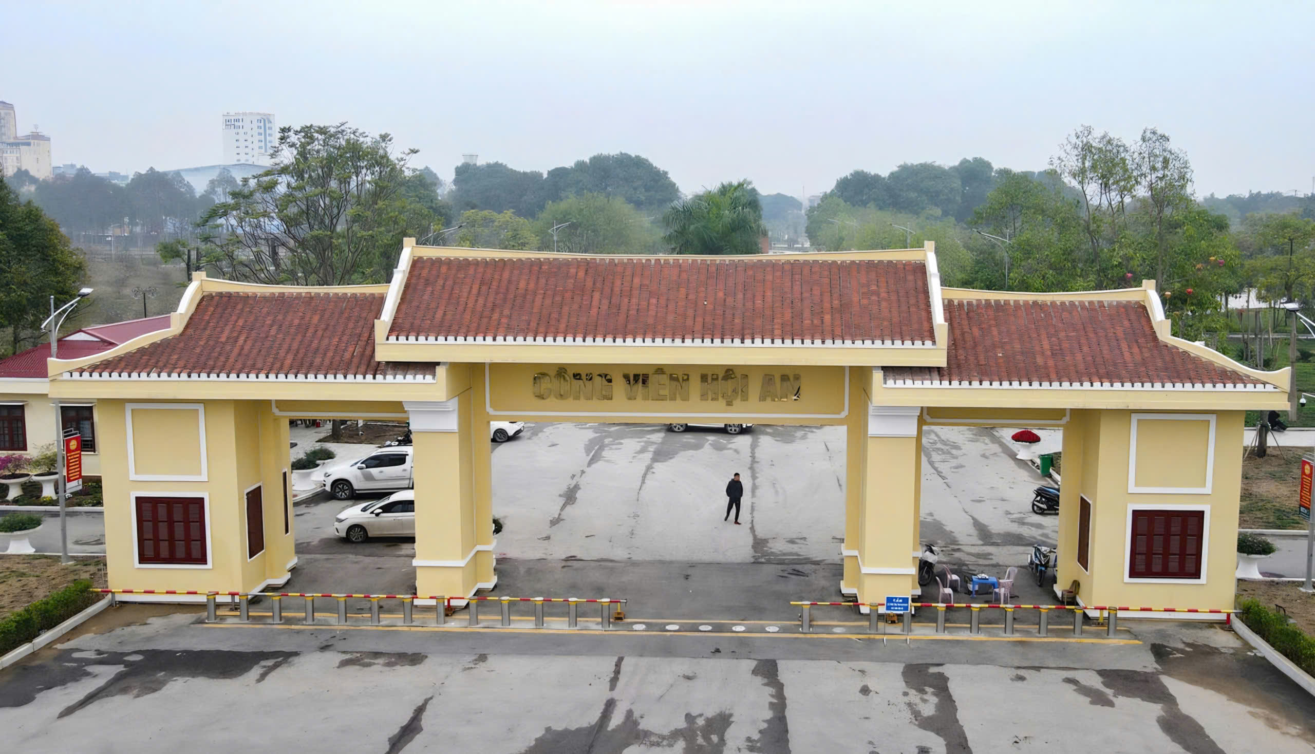 Anh-tin-bai