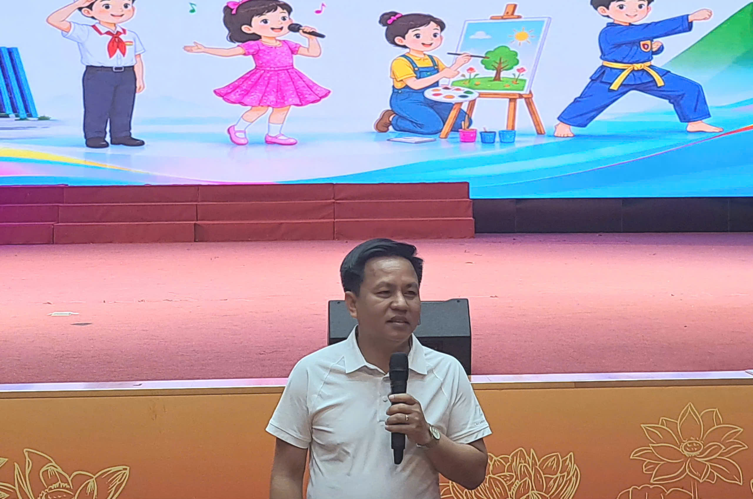 Anh-tin-bai