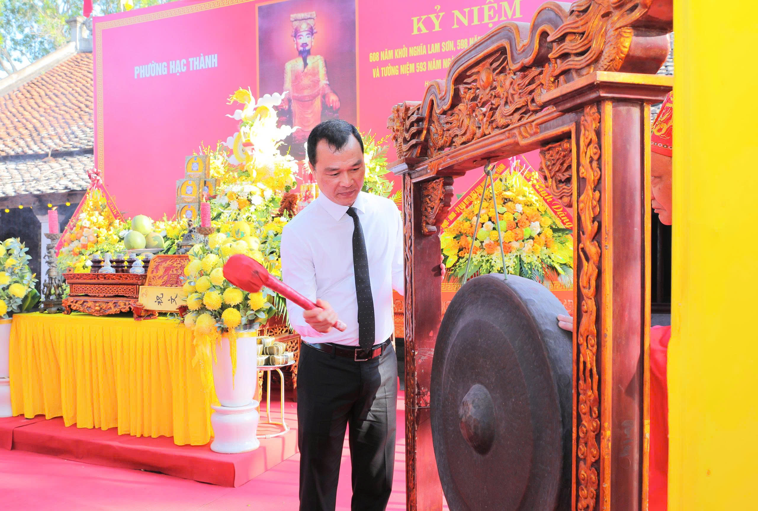 Anh-tin-bai