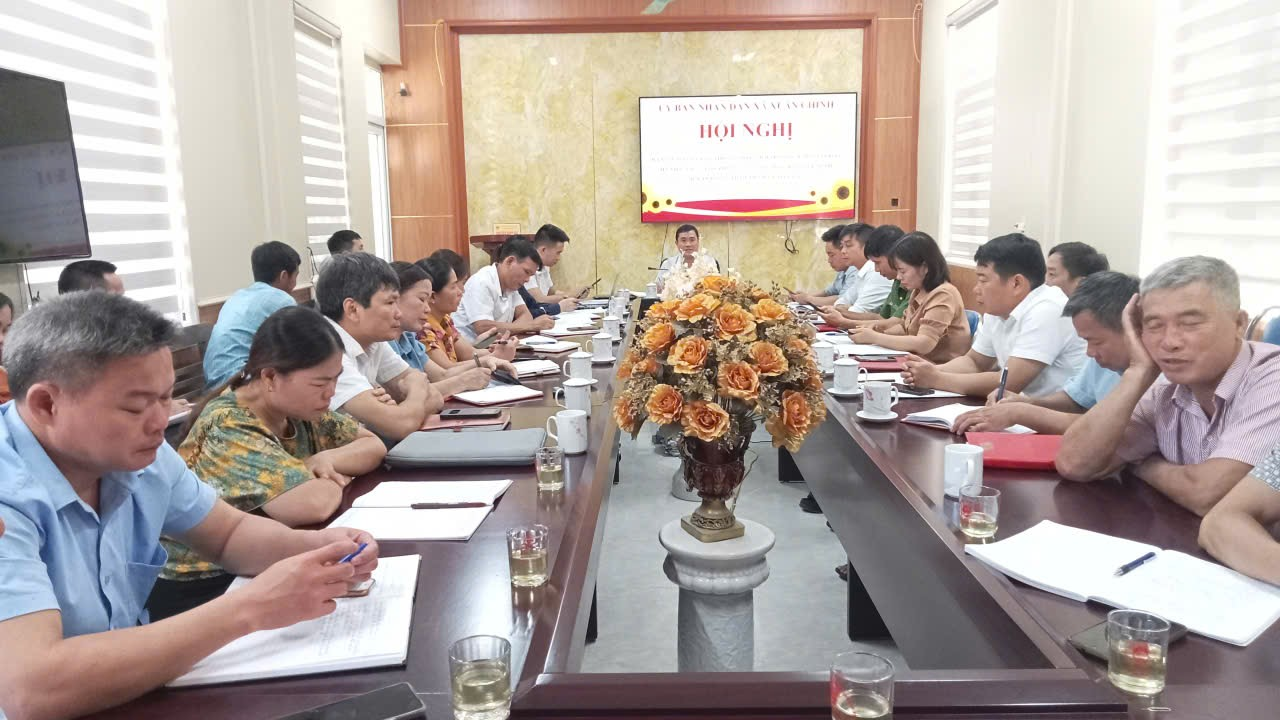 BAN AN TOÀN GIAO THÔNG, TRIỂN KHAI CÔNG TÁC GIẢI TỎA HÀNH LANG