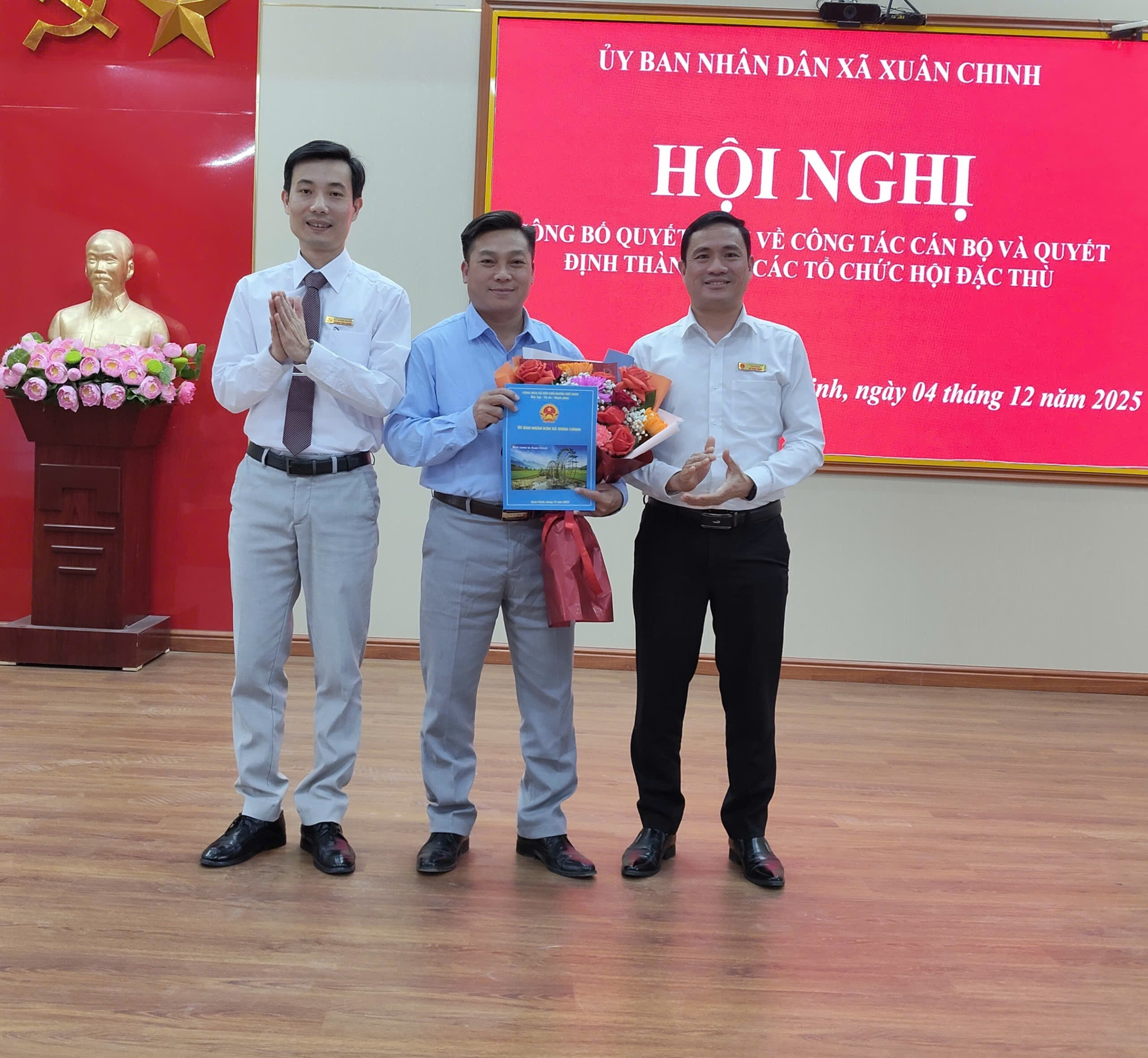 Hội nghị công bố quyêt định về công tác cán bộ và quyết định thành lập các Hội đặc thù