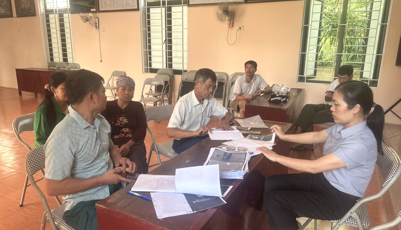 Nhân dân tích cực thực hiện chiến dịch 90 ngày làm giàu, làm sạch cơ sở dữ liệu đất đai trên địa bàn phường