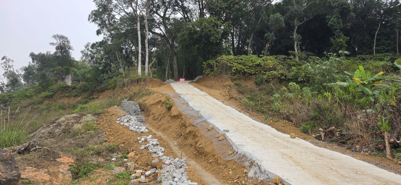 D:\Downloads\Dang xu ly\2026\Thang 1\Dang cong TTĐT\6.1\Nui do [06-01-2026 18_00]\20840468529230103871.jpg