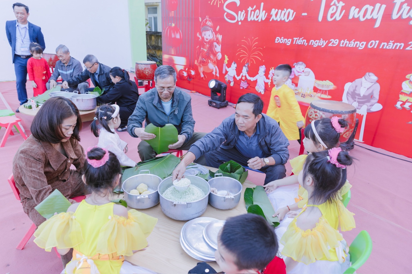 d:\Downloads\Dang xu ly\2026\Thang 2\Dang cong TTDT\3.2\MN DONG LINH\e682e34caf31216f782032.jpg