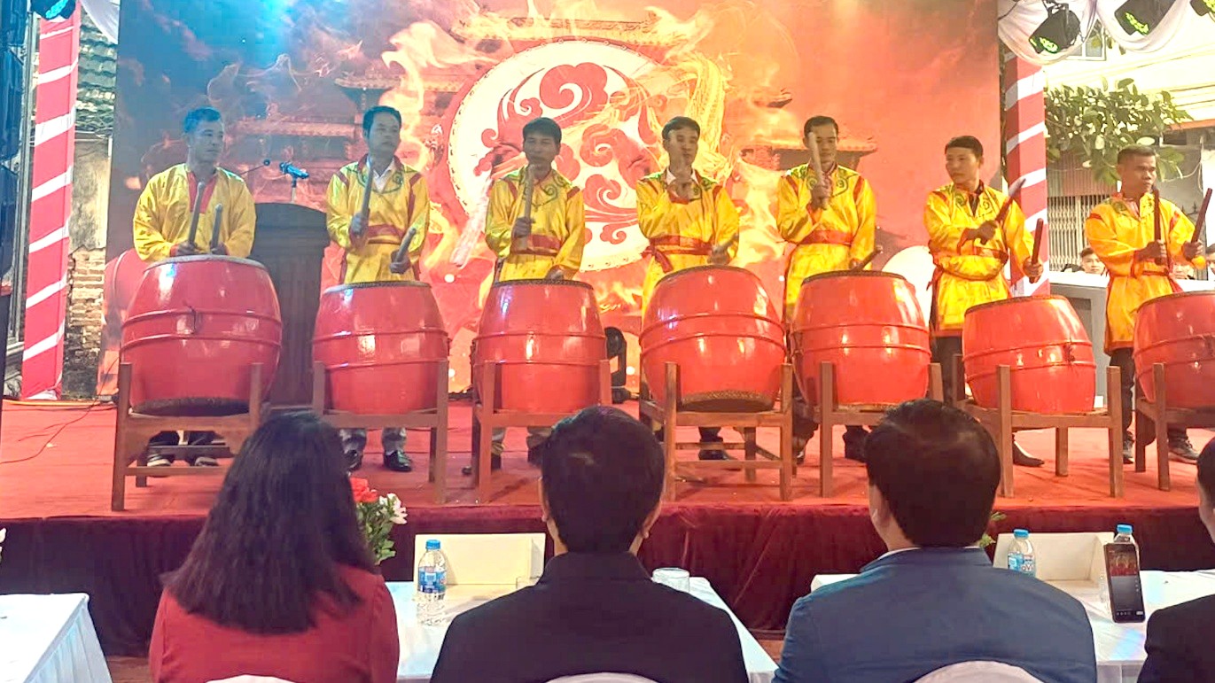 d:\Downloads\Dang xu ly\2026\Thang 2\Dang cong TTDT\24.2\Tho Son\New folder\2.jpg