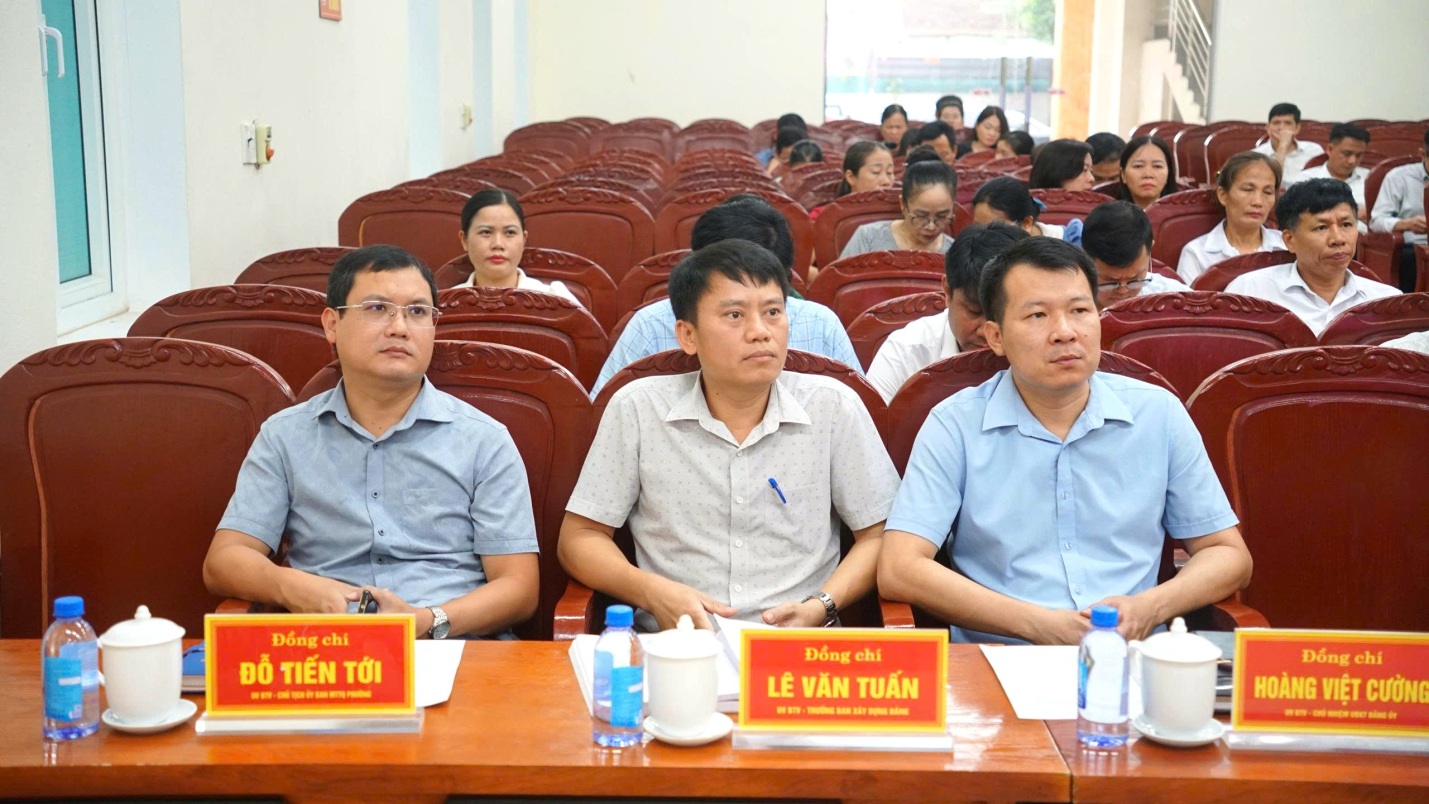 d:\Downloads\Dang xu ly\2026\Thang 6\16.6\35157b98-7e0d-489f-8867-e9c4cde4f205.jpg