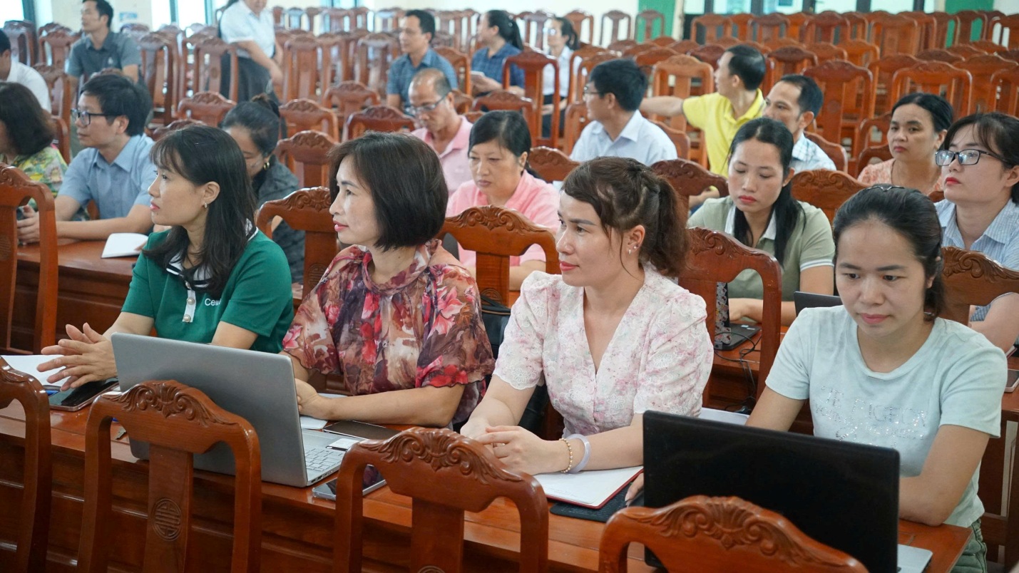 d:\Downloads\Dang xu ly\2026\Thang 6\16.6\Anh Nghiêm Film phố Sơn [16-06-2026 18_25]\2aoboqdul1yqpv8cmr1d7ccx8ytewxnsj1ait7q48.jpg