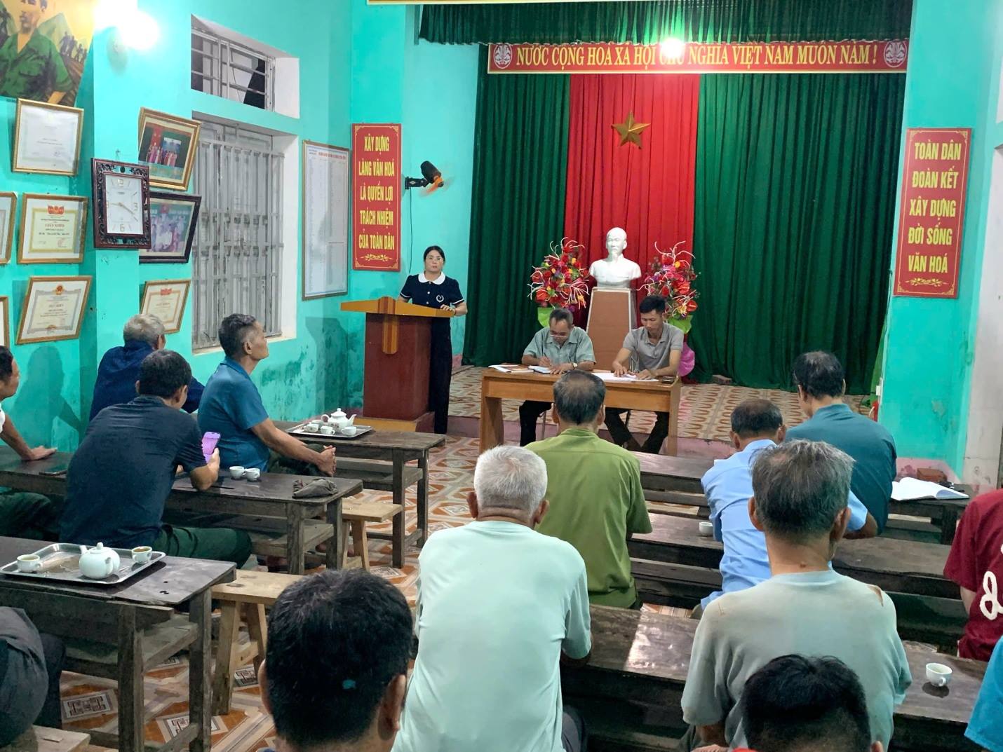 D:\Downloads\Dang xu ly\2026\Thang 8\4.8\PBT Thuong truc du sin hoat Chi bo - Tan Ho\PBT Thuong truc du sin hoat Chi bo - Tan Ho\1785768305784_2546350614487703639_2546350614487703639_7eabc55d76ea7001fde162f55d8c4cf9.jpg