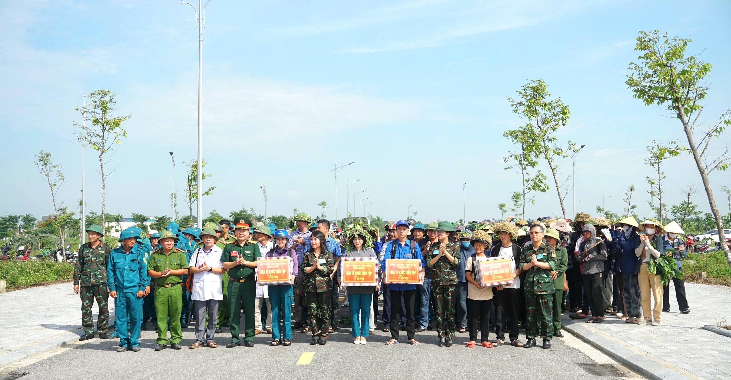 Phường Đông Tiến hoàn thành diễn tập chiến đấu trong khu vực phòng thủ năm 2026