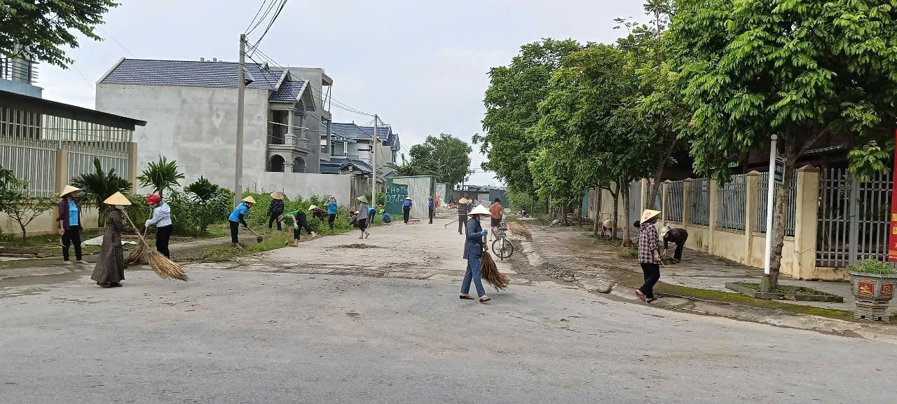 gen-n-dọn vs đông.jpg