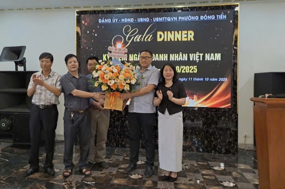 Gặp mặt các doanh nghiệp nhân Kỷ niệm 21 năm Ngày Doanh nhân Việt Nam (13/10/2004 – 13/10/2025)