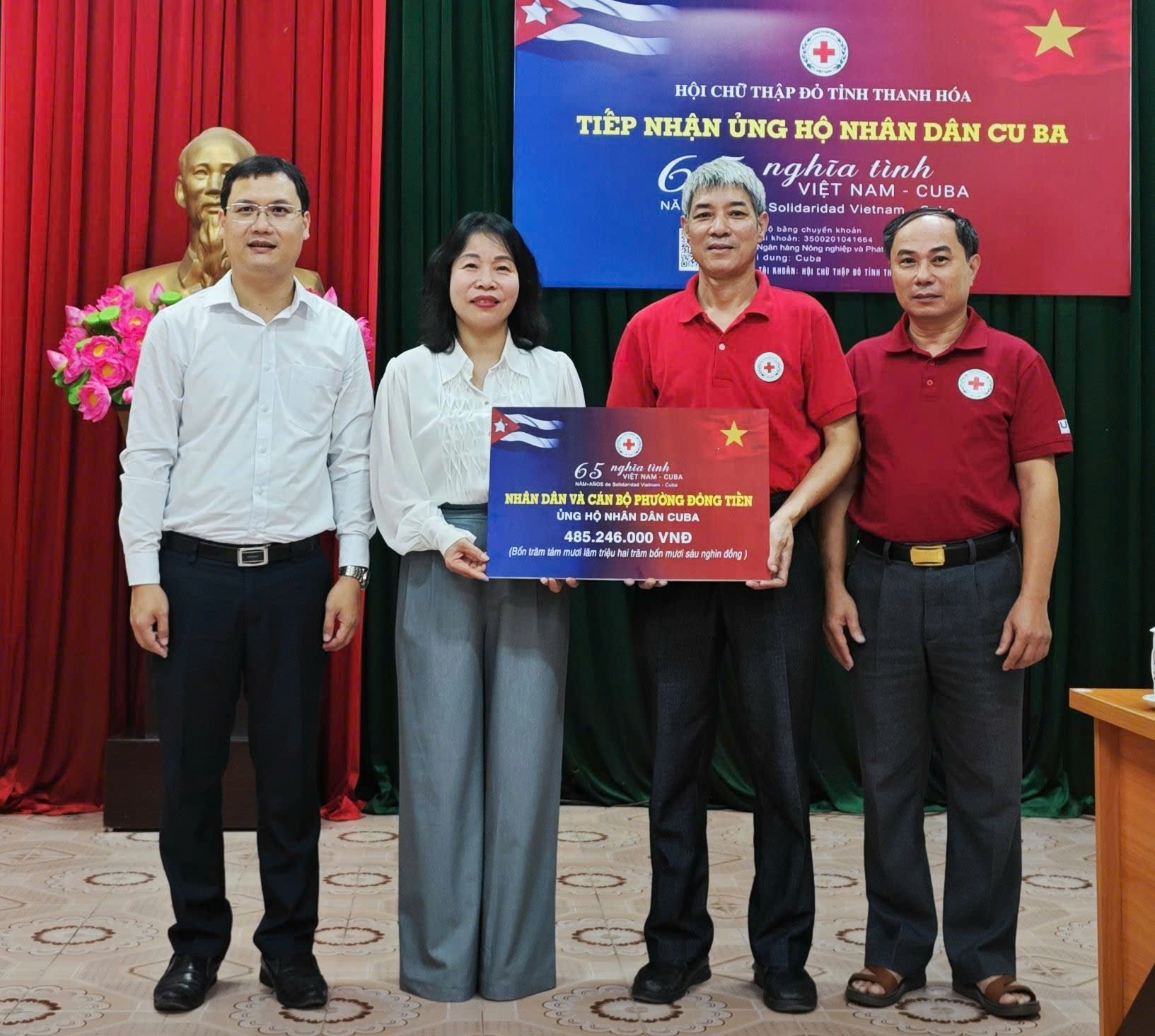 Phường Đông Tiến trao hơn 485 triệu đồng ủng hộ nhân dân Cuba nhân kỷ niệm 65 năm thiết lập quan hệ ngoại giao Việt Nam – Cuba