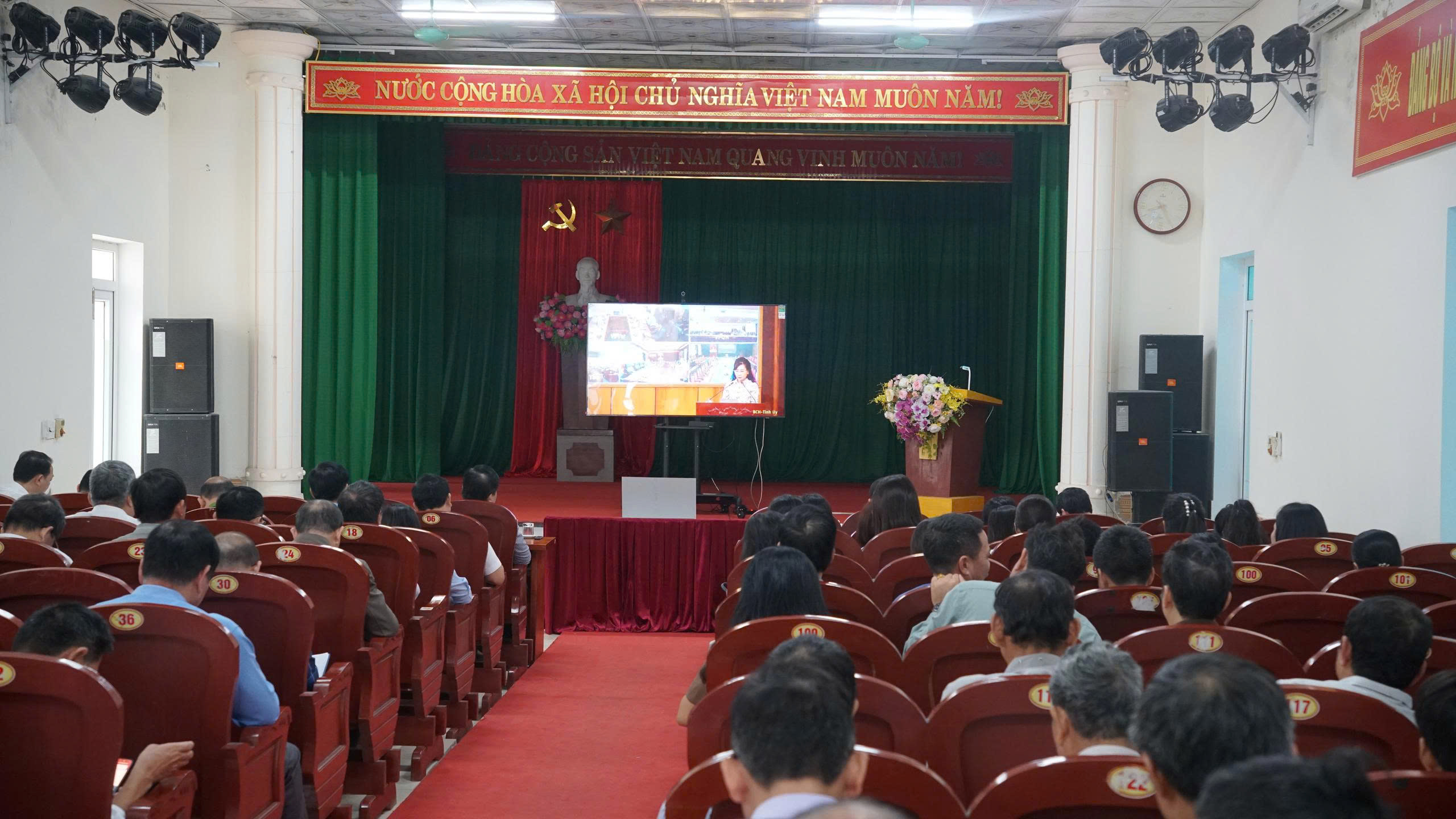 Hội nghị tập huấn sử dụng ứng dụng Sổ tay đảng viên điện tử