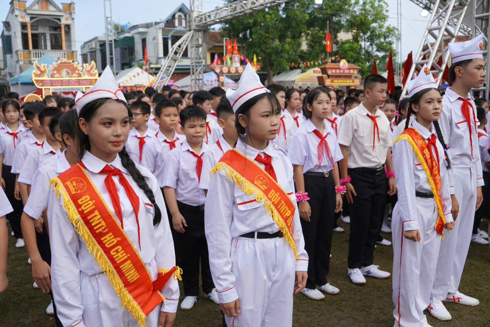 Anh-tin-bai