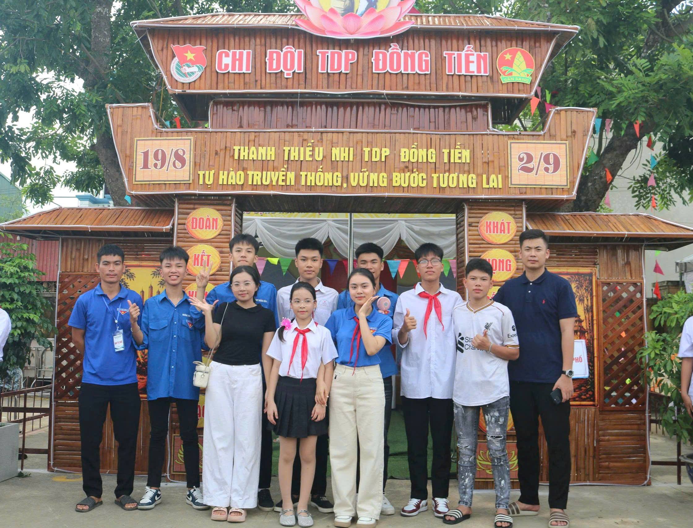 Anh-tin-bai
