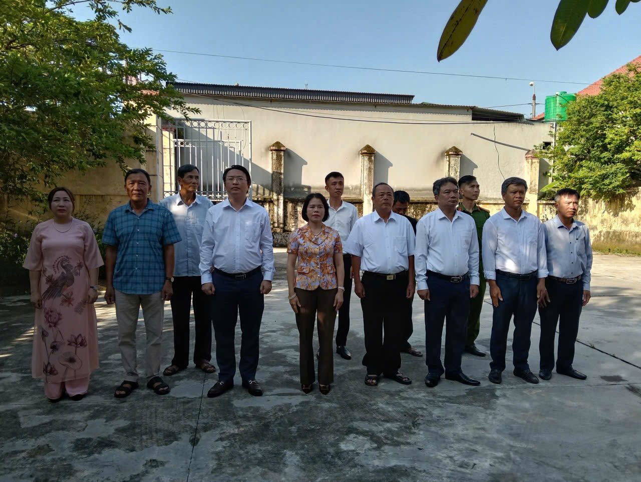 Lễ dâng hương tưởng niệm các Anh hùng liệt sĩ