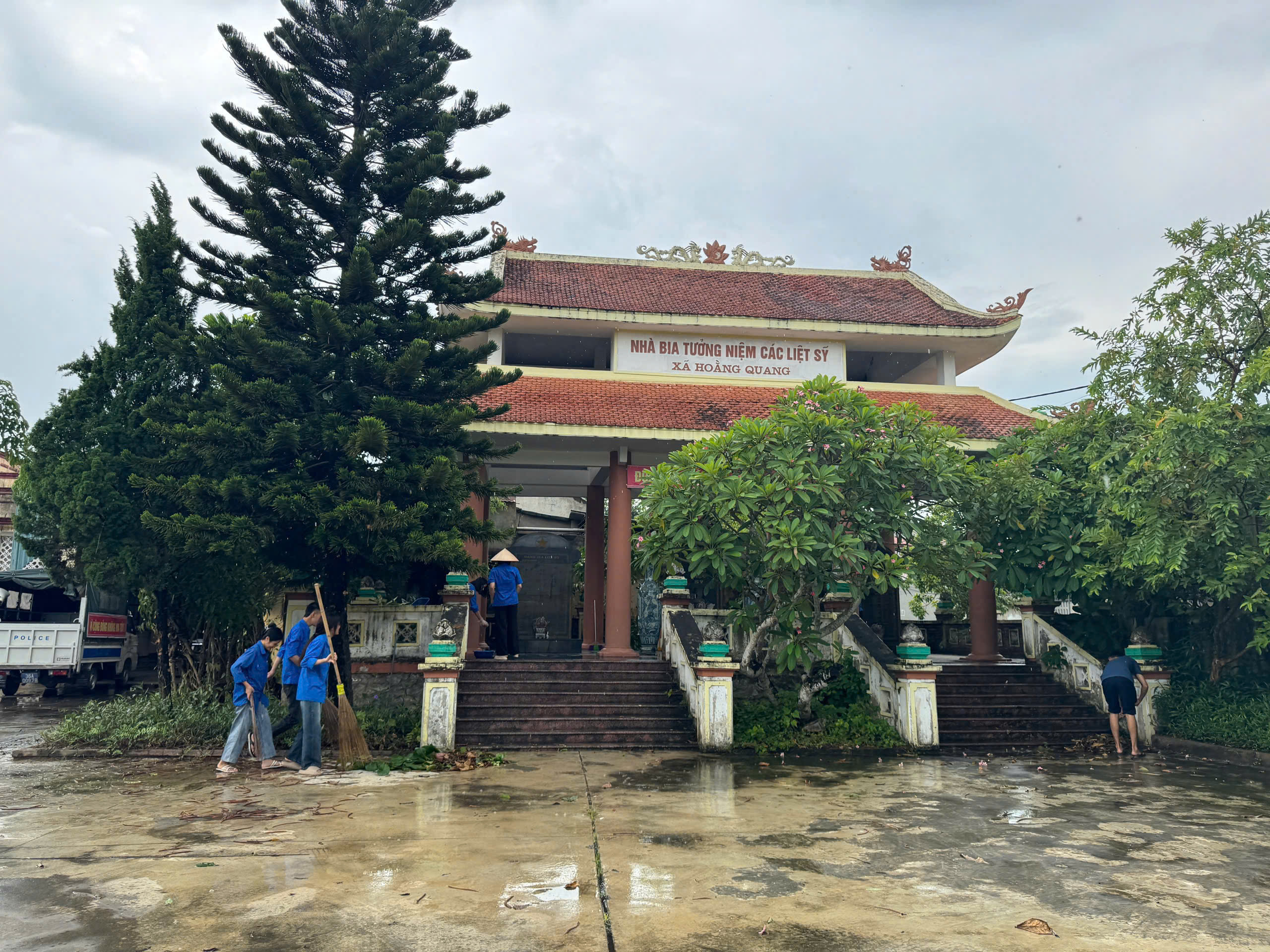 Anh-tin-bai