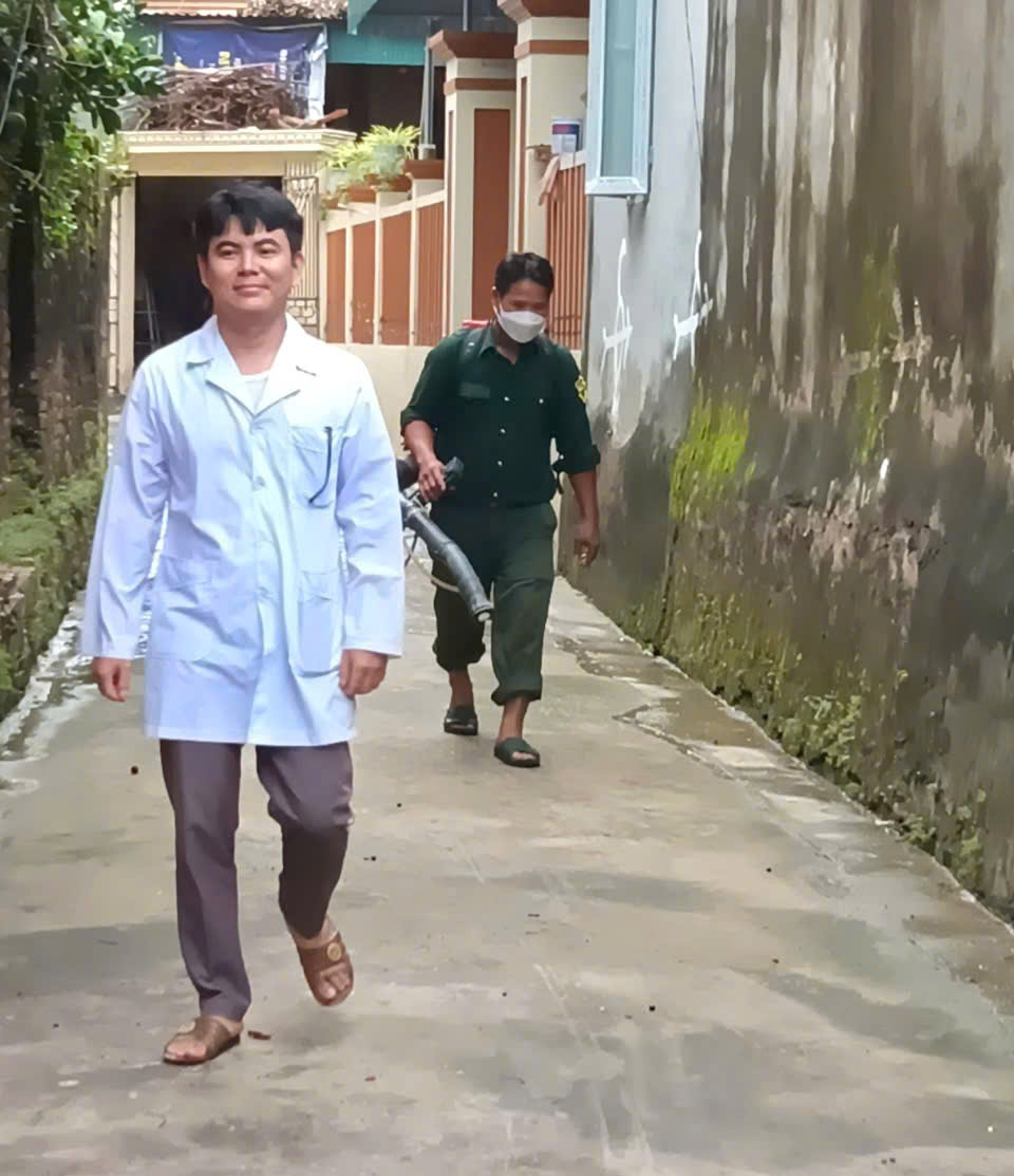 Anh-tin-bai