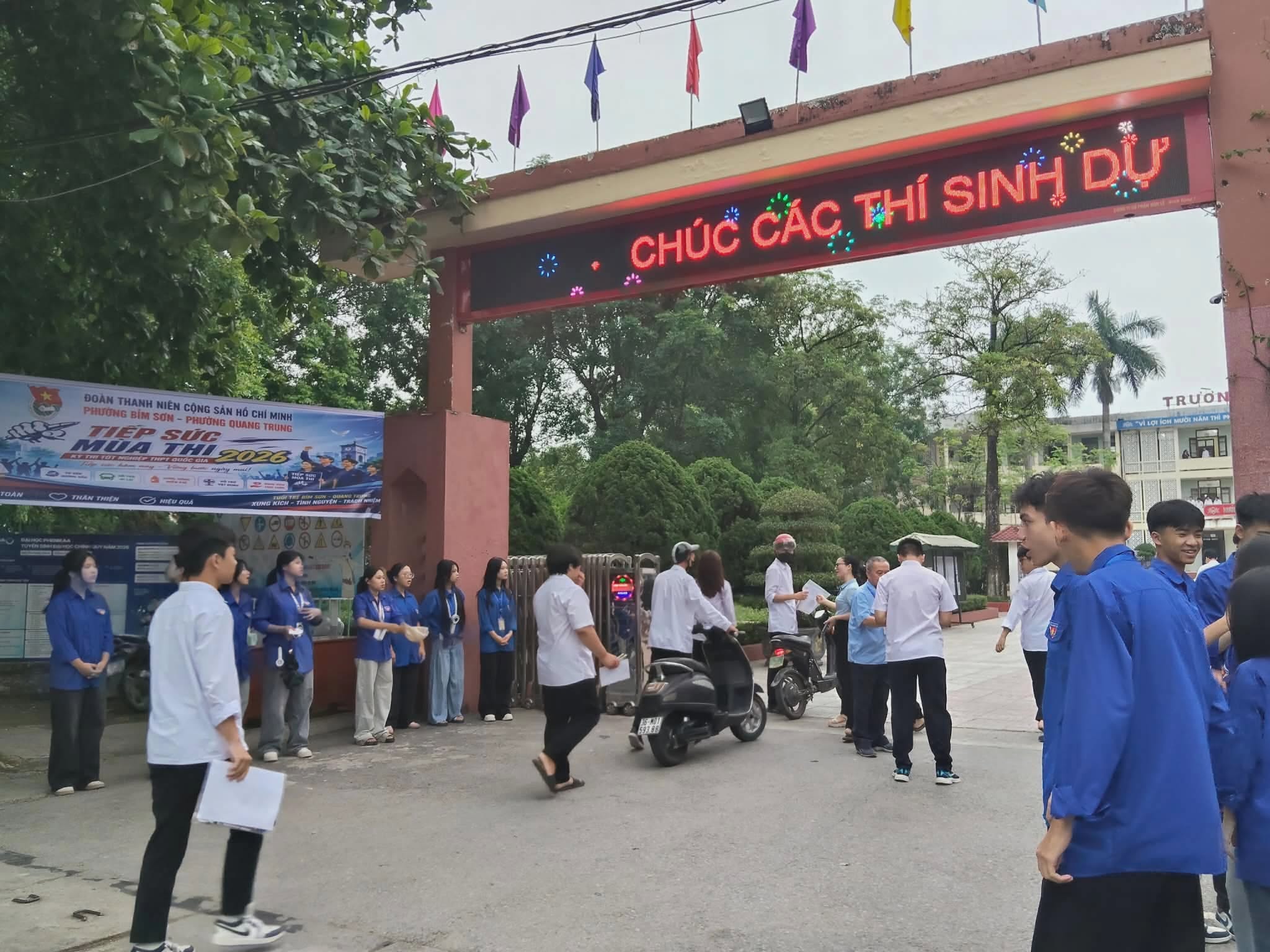 Anh-tin-bai