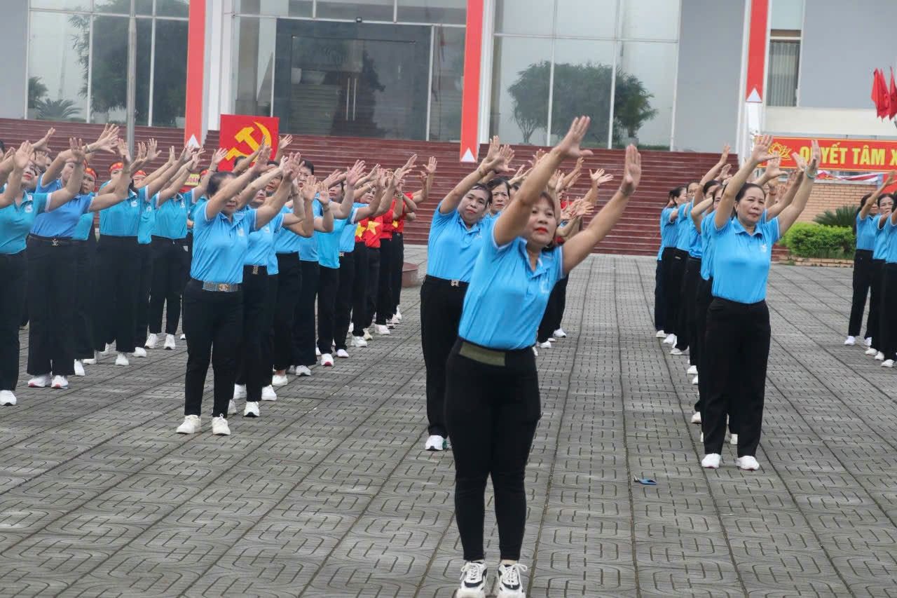 Bỉm Sơn đẩy mạnh tuyên truyền Lễ phát động “Mỗi người dân lựa chọn ít nhất một môn thể thao phù hợp để tập luyện thường xuyên”