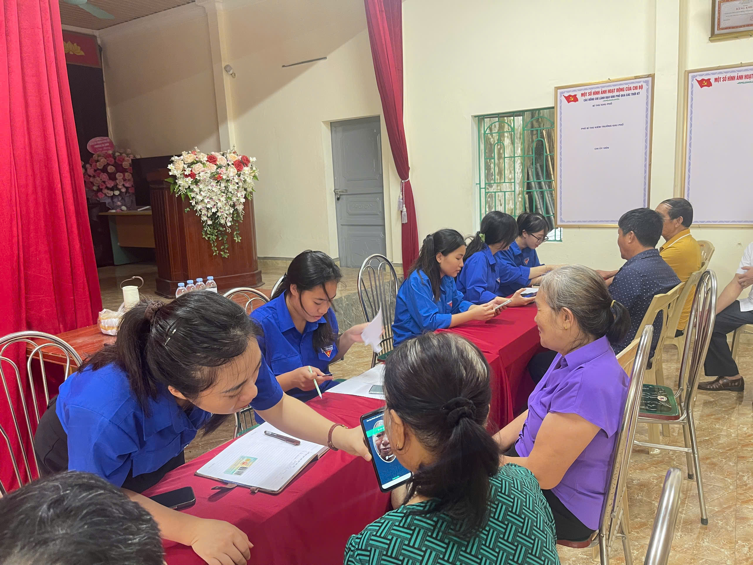 PHƯỜNG BỈM SƠN TRIỂN KHAI HƯỚNG DẪN, ĐĂNG KÝ CÀI ĐẶT CHỮ KÝ SỐ TRÊN ỨNG DỤNG VNEID