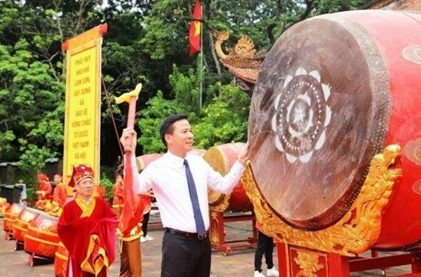 https://vietnamhoinhap.vn/vnhn-media/thanhhoa/nm-2022/22-09-17-dc-do-trong-hung-danh-trong.jpg