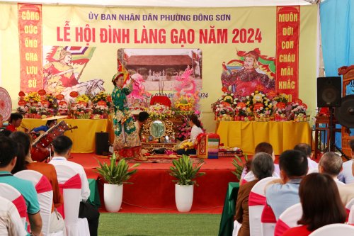 Trong 3 ngày từ 31/3 – 2/4/2024 (Tức 22/2 – 24/2 âm lịch), phường Đông Sơn đã tổ chức Lễ hội Đình làng Gạo năm 2024