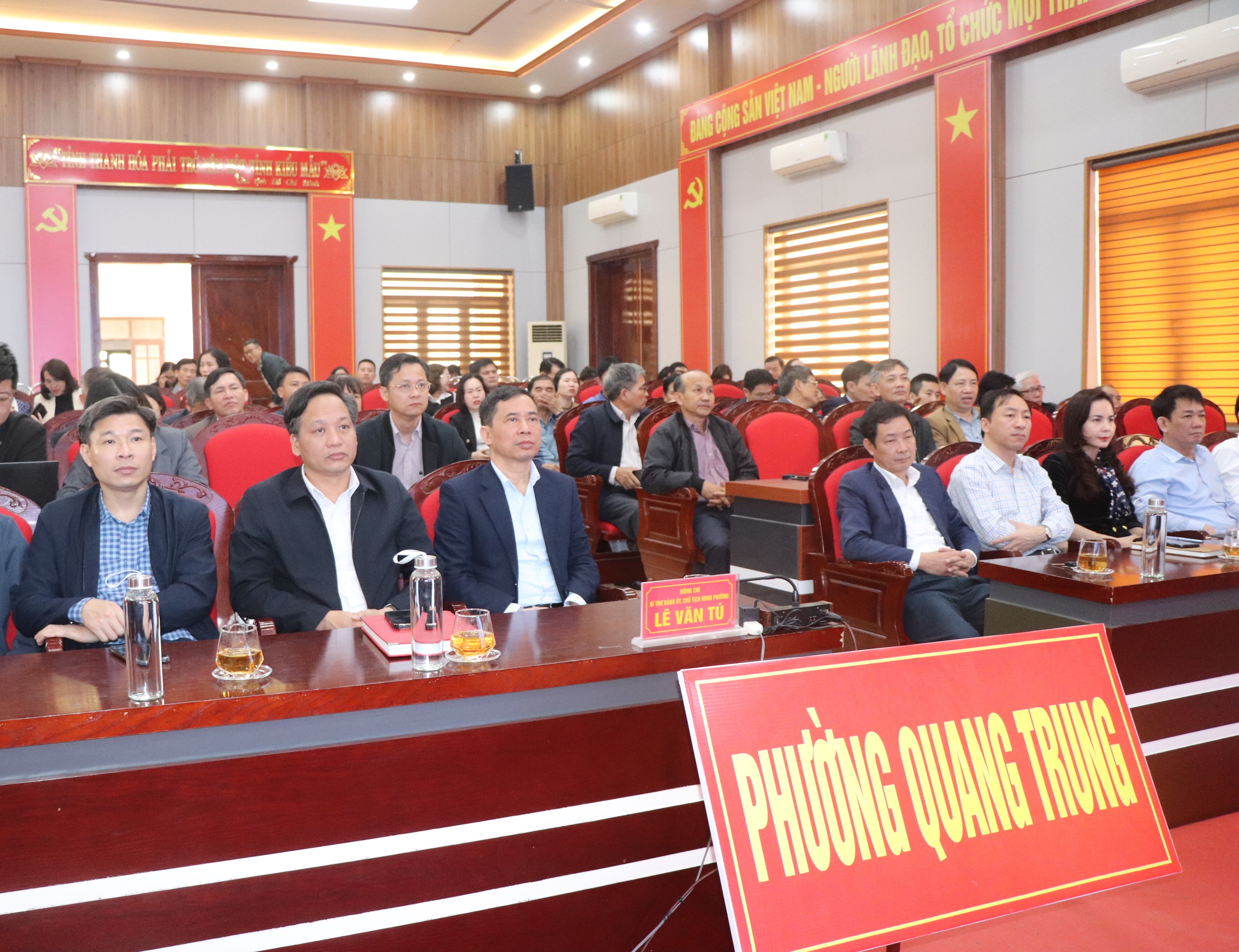 Phường Quang Trung tham dự Hội nghị trực tuyến toàn quốc nghiên cứu, học tập, quán triệt và triển khai thực hiện Nghị quyết Đại hội XIV của Đảng