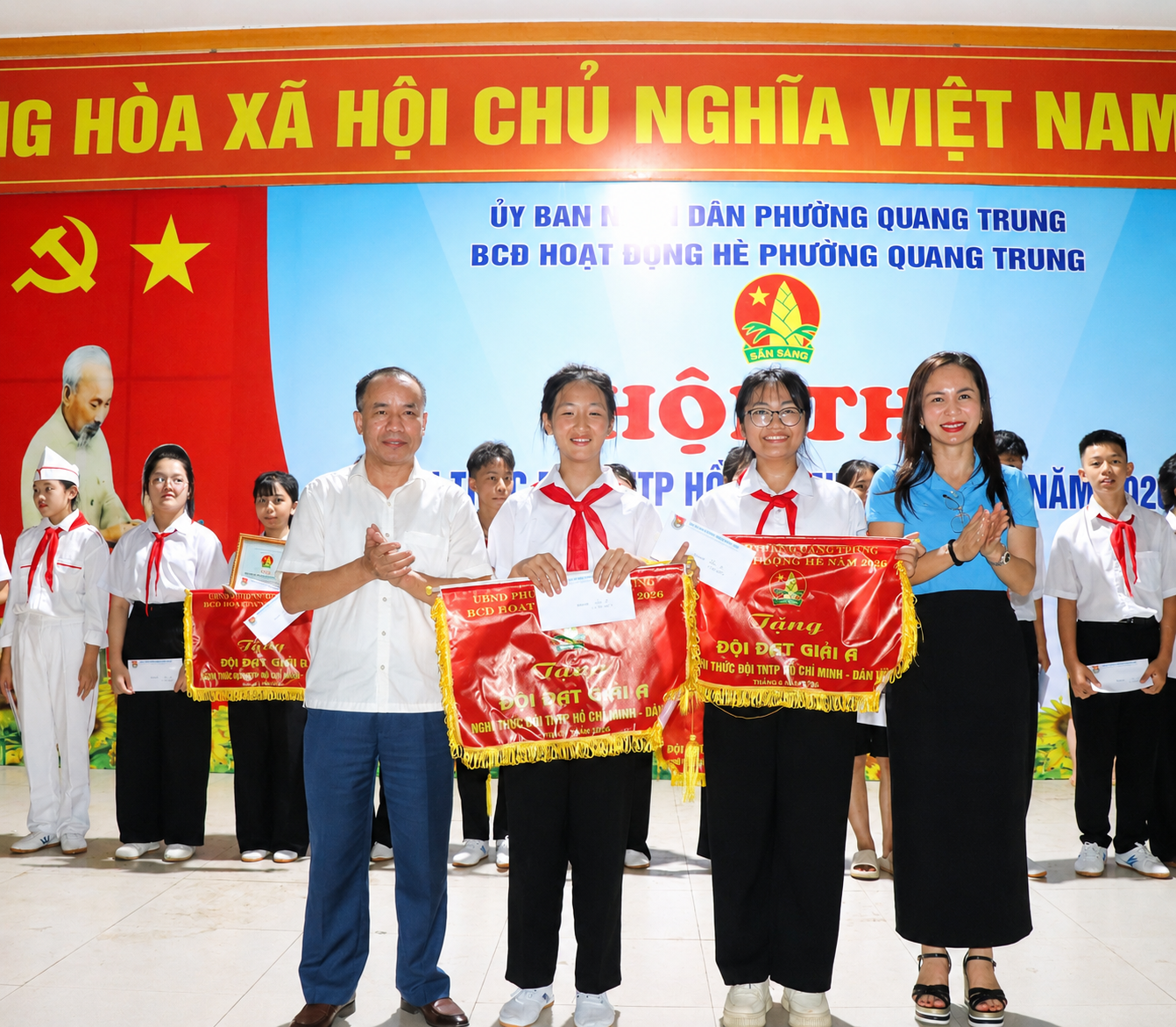 Anh-tin-bai