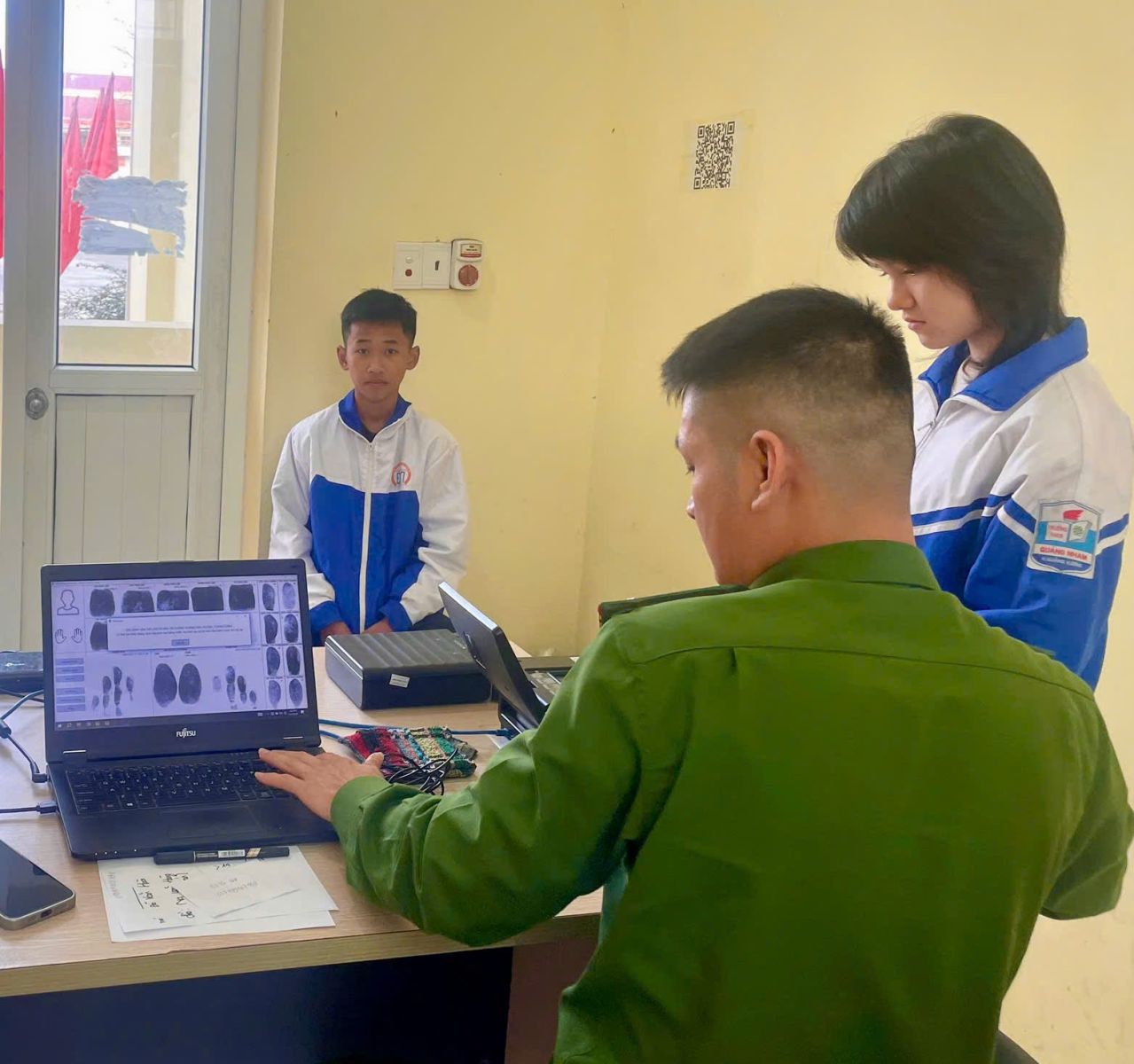 Đẩy mạnh rà soát, cấp căn cước và tài khoản định danh điện tử mức 2 cho công dân từ 6 đến 14 tuổi