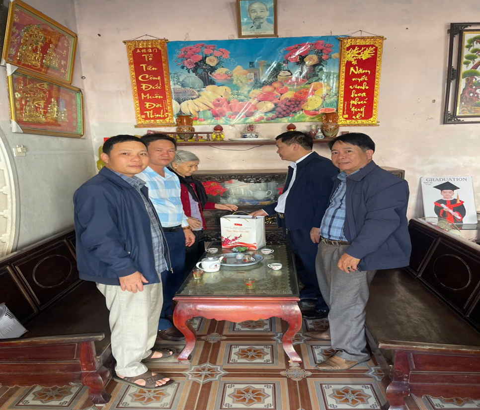 PHƯỜNG NGỌC SƠN MỪNG XUÂN MỚI, KHÍ THẾ MỚI, QUYẾT TÂM MỚI, THẮNG LỢI MỚI