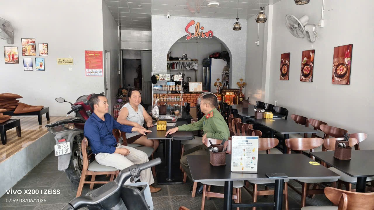 Kiểm tra công tác đảm bảo an toàn thực phẩm phục vụ cho Kỳ thi tuyển sinh  lớp 10 năm học 2026-2027 và tốt nghiệp Trung học phổ thông (THPT) năm 2026 trên địa bàn phường Ngọc Sơn